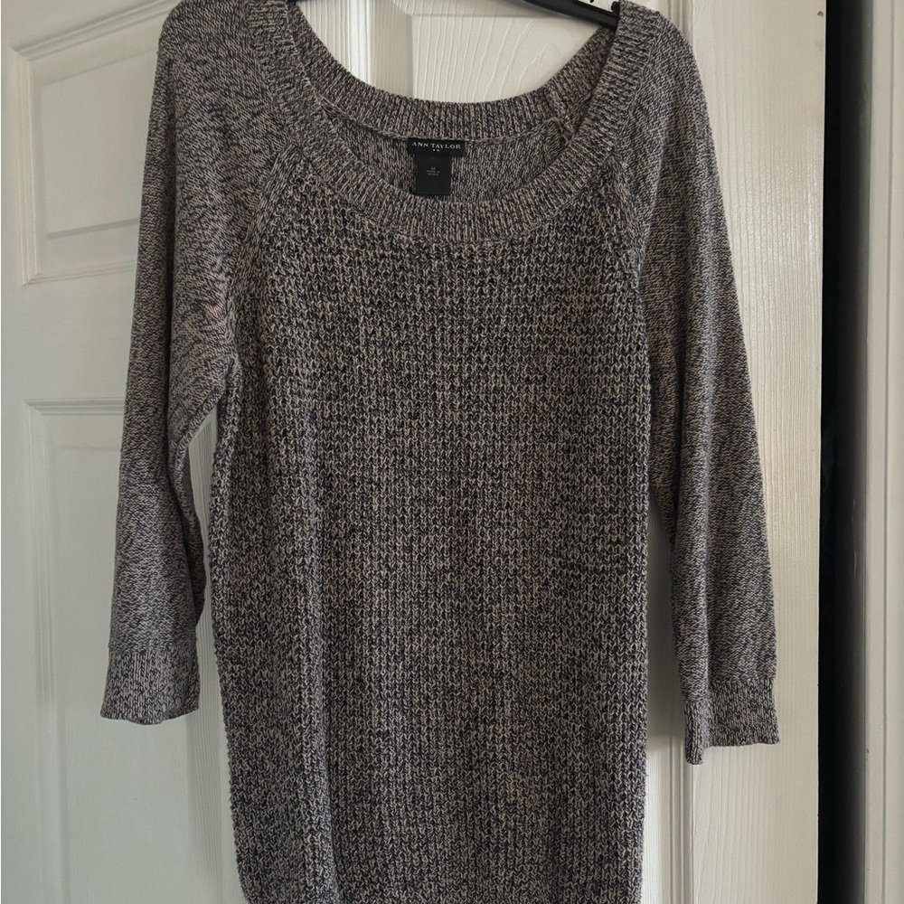 Ann Taylor Gray Knit Sweater